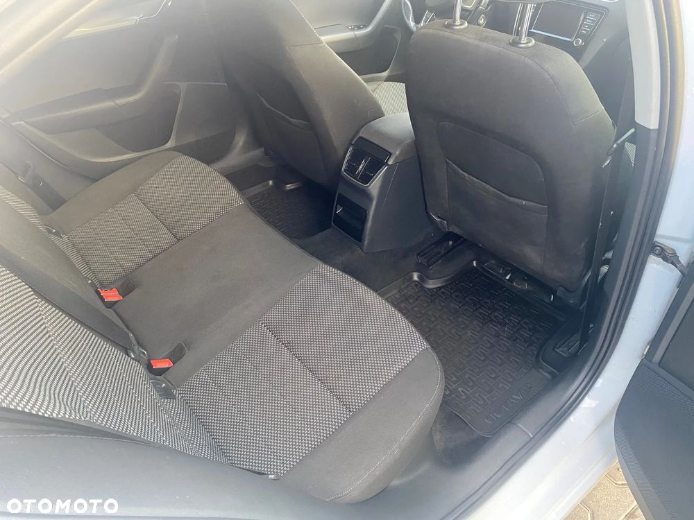 Skoda Octavia 2.0 TDI Ambition DSG EU6 - 7