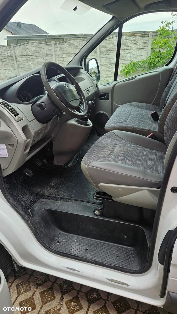 Renault Trafic - 9