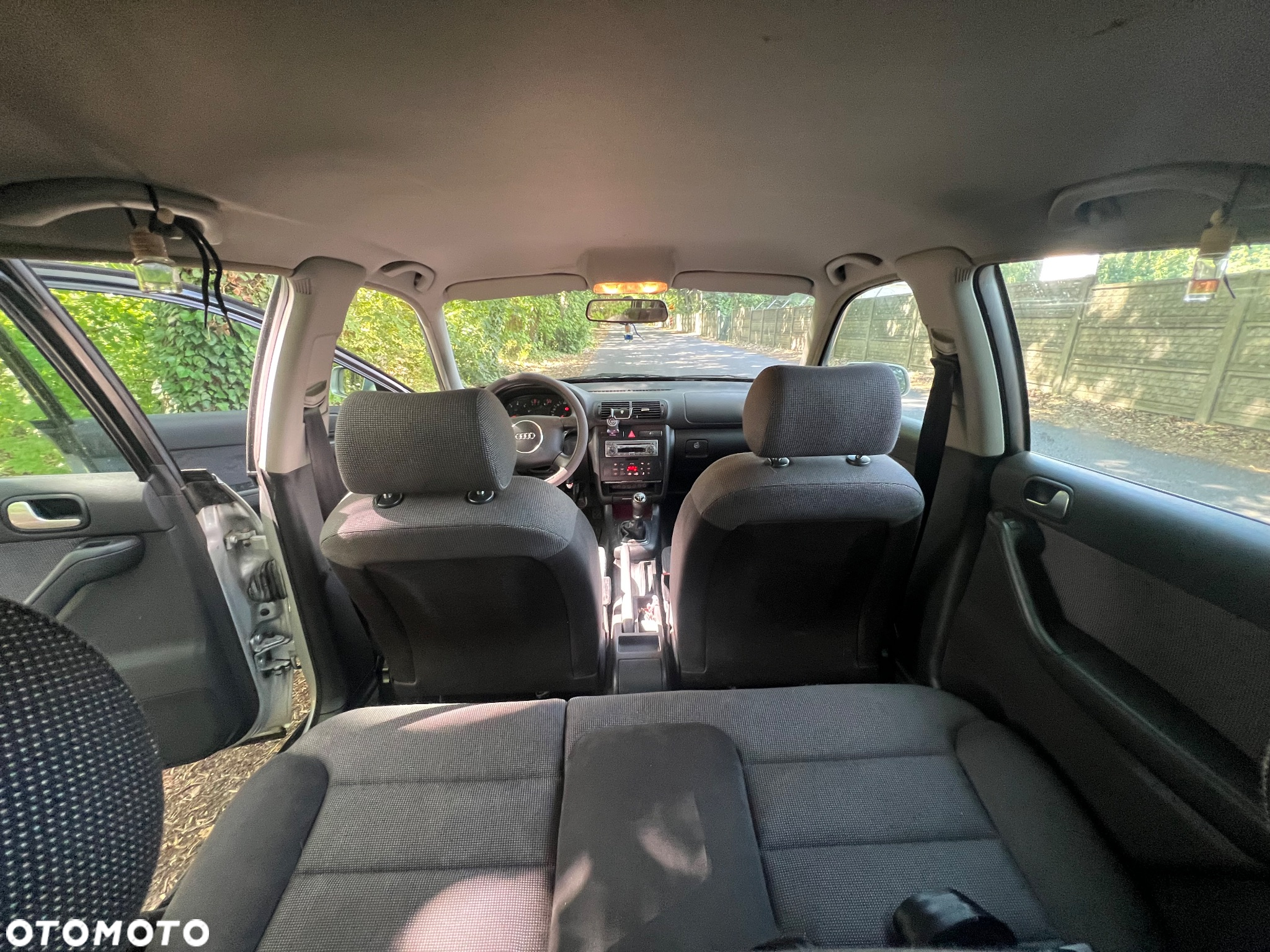 Audi A3 1.6 Ambiente - 11