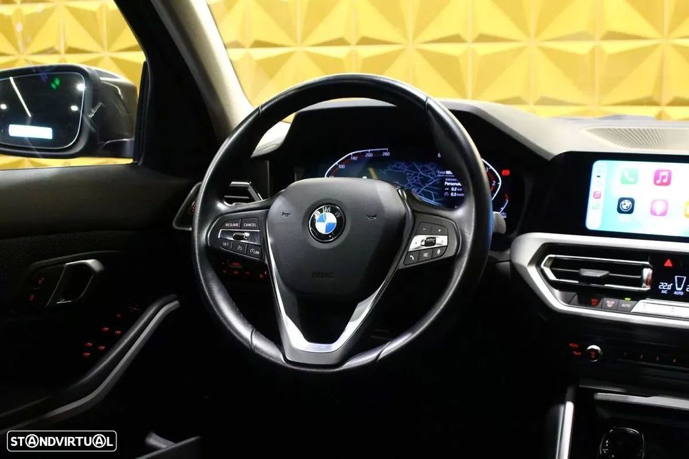 BMW 318 d Line Luxury Auto - 20