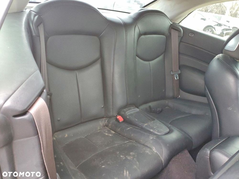 Infiniti G G37 - 11
