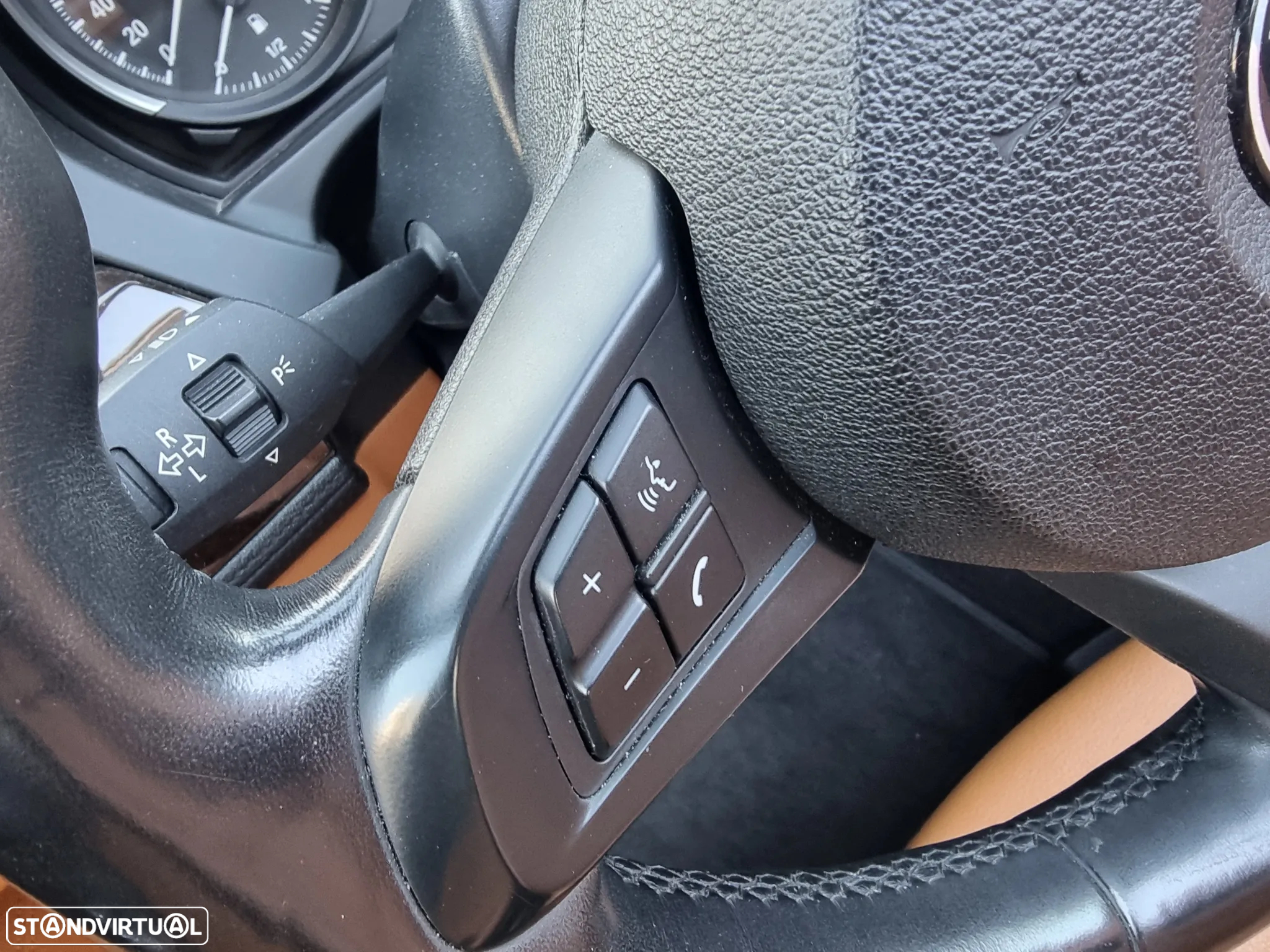 BMW Z4 sDrive20i - 28