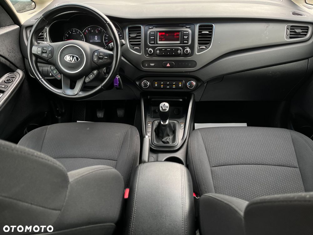 Kia Carens 1.6 GDI M - 16