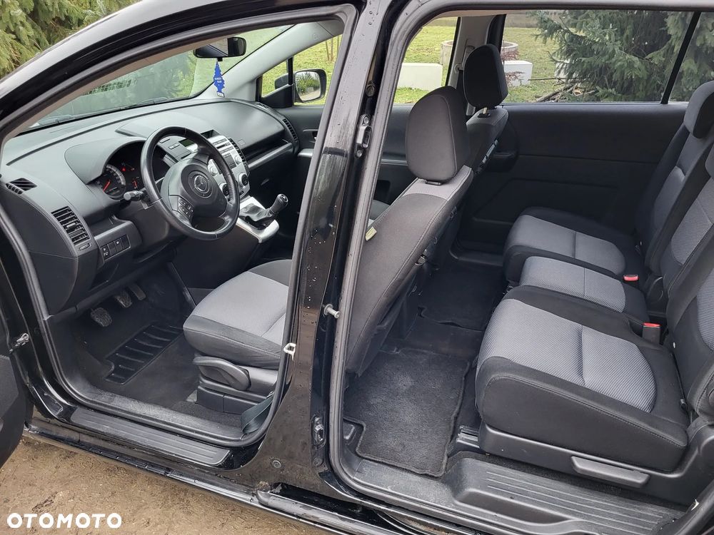 Mazda 5 - 9