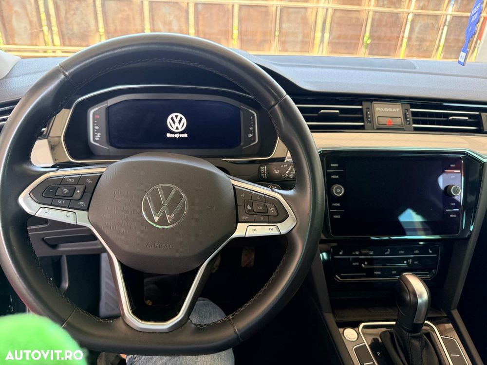 Volkswagen Passat 2.0 TDI SCR DSG Business - 10