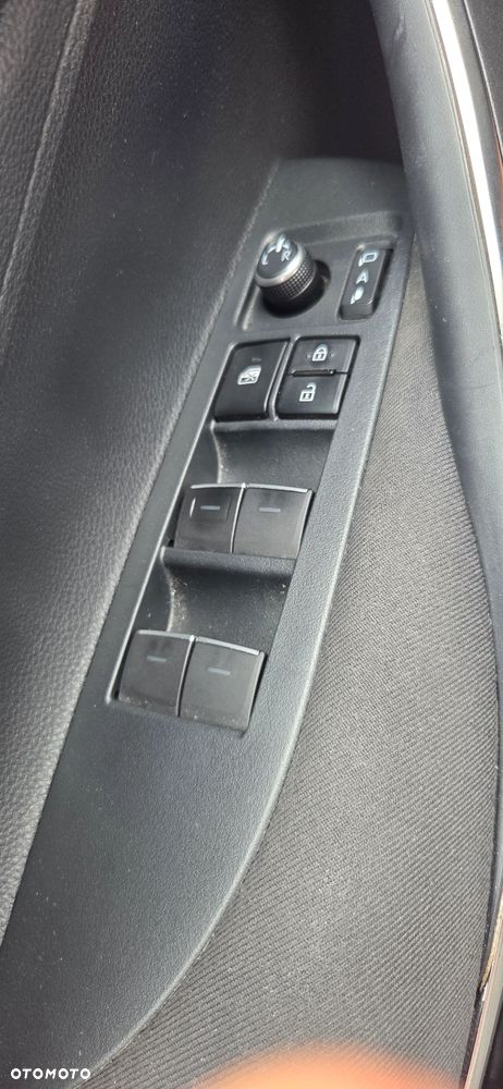 Toyota Corolla 1.8 Hybrid GPF Comfort - 12