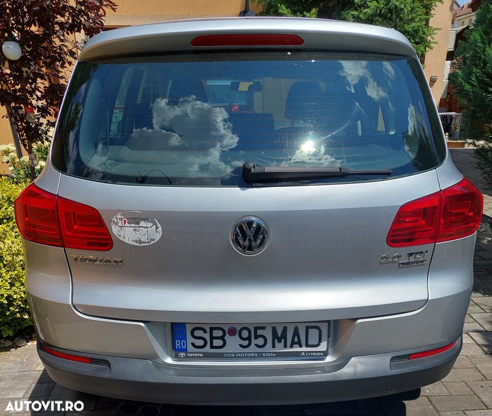 Volkswagen Tiguan 2.0 TDI 4Motion DSG Track & Style - 9