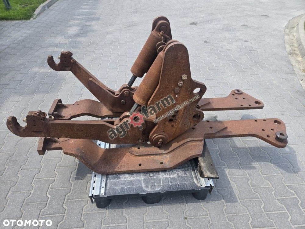 TUZ, przedni podnośnik, VALTRA S 260 - 3