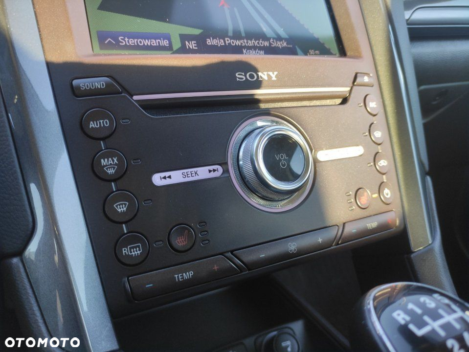 Ford Mondeo - 27