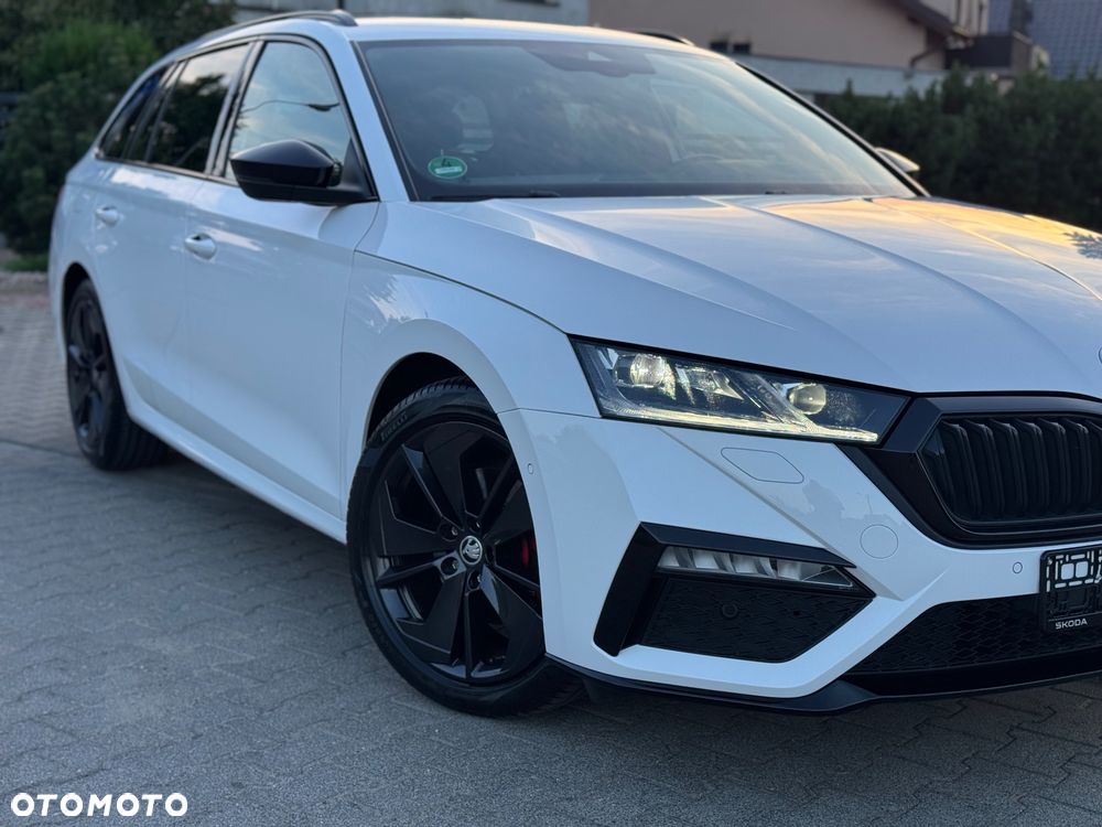 Skoda Octavia 2.0 TDI DSG RS - 8