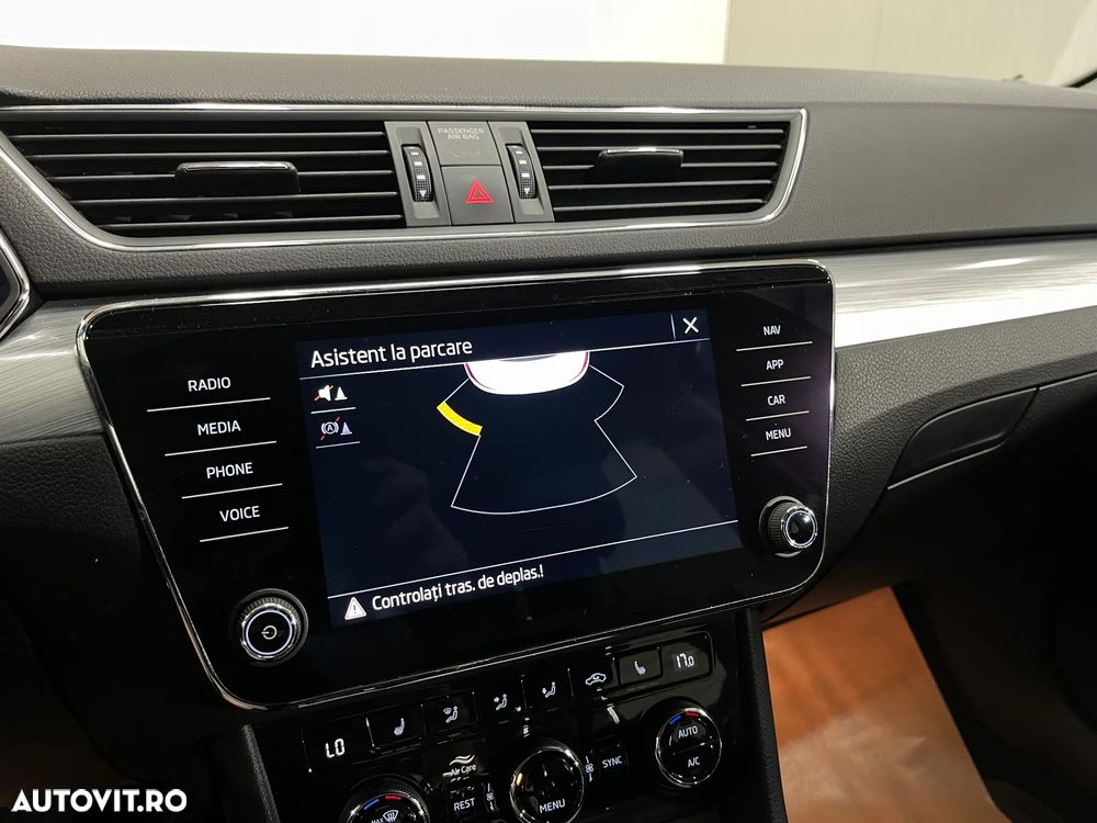 Skoda Superb 1.5 TSI DSG Ambition - 14