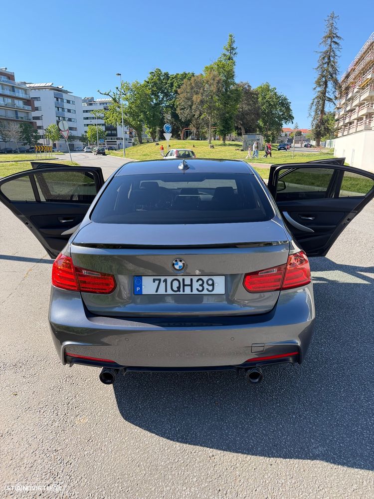 BMW 318 d Pack M - 4