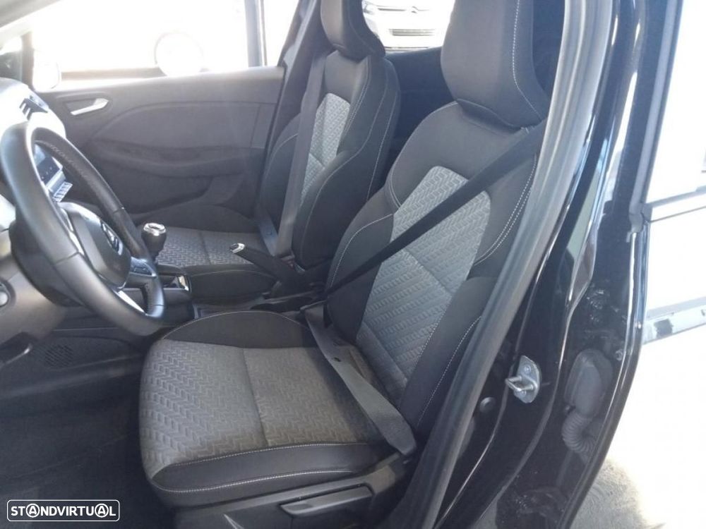Renault Clio 1.0 TCe Evolution Bi-Fuel - 4