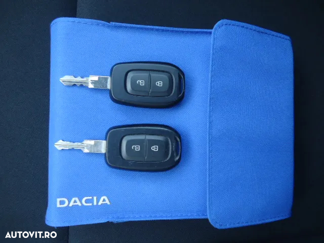Dacia Duster 1.2 TCe 4WD Prestige jante 16" - 30