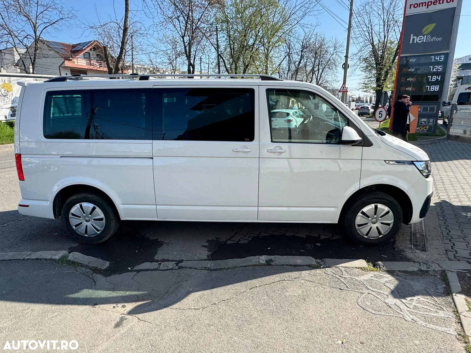 Volkswagen Caravelle T6.1 2.0 TDI 110 kW LR Comfortline DSG - 8