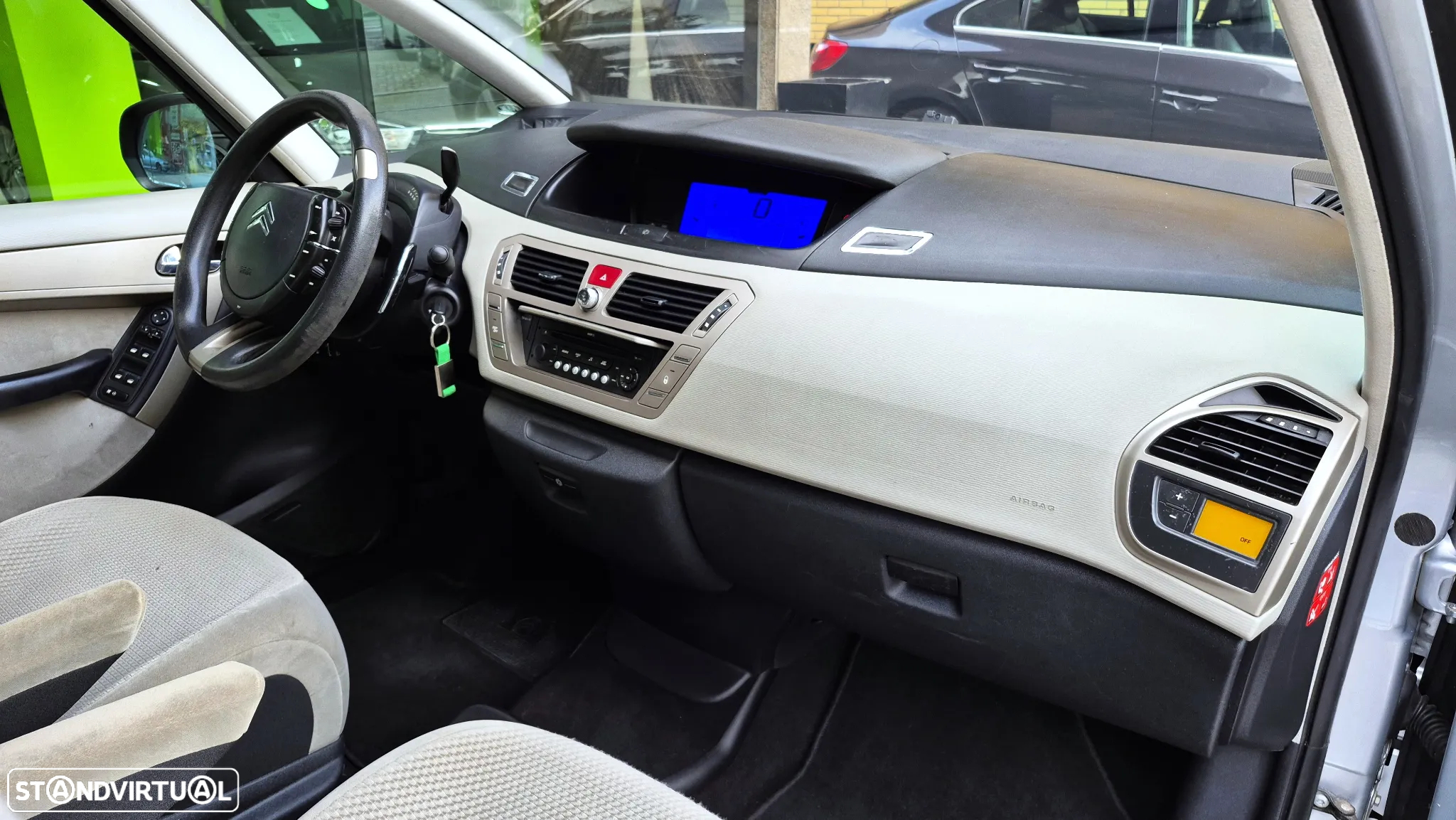 Citroën C4 Picasso 1.6 HDi Exclusive CMP6 - 9