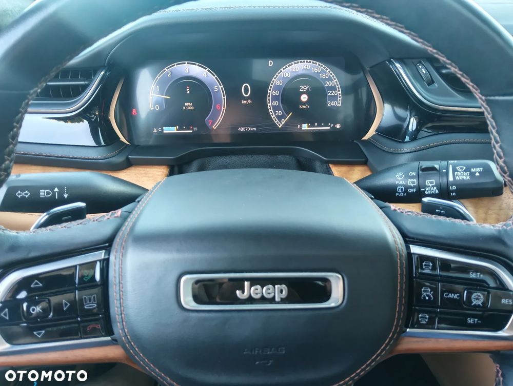 Jeep Grand Cherokee 5.7 V8 HEMI 4WD Automatik Summit - 19
