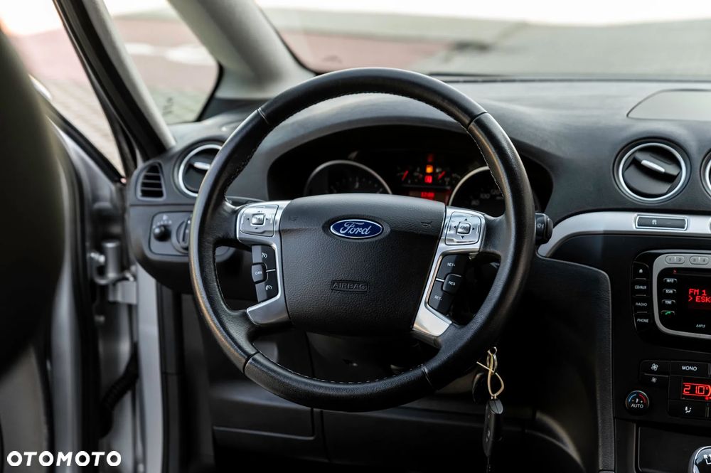 Ford S-Max 2.0 TDCi DPF Business Edition - 22