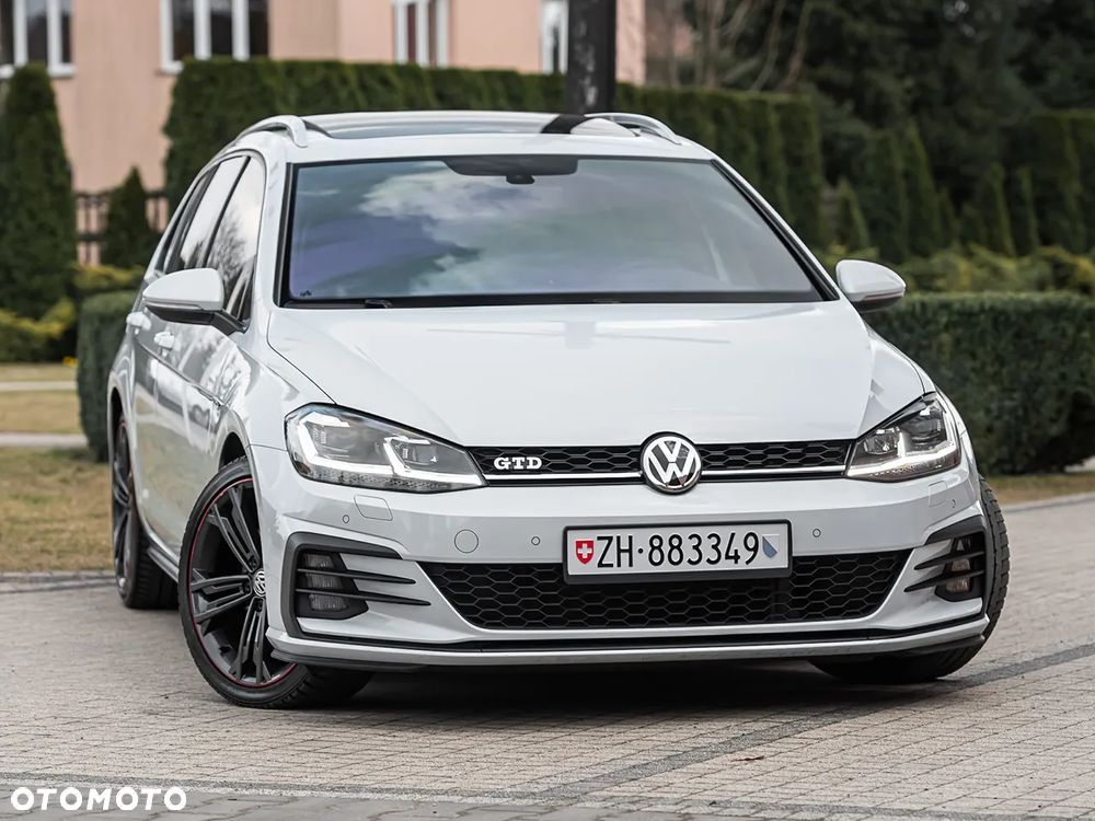 Volkswagen Golf 2.0 TDI BMT GTD DSG - 2