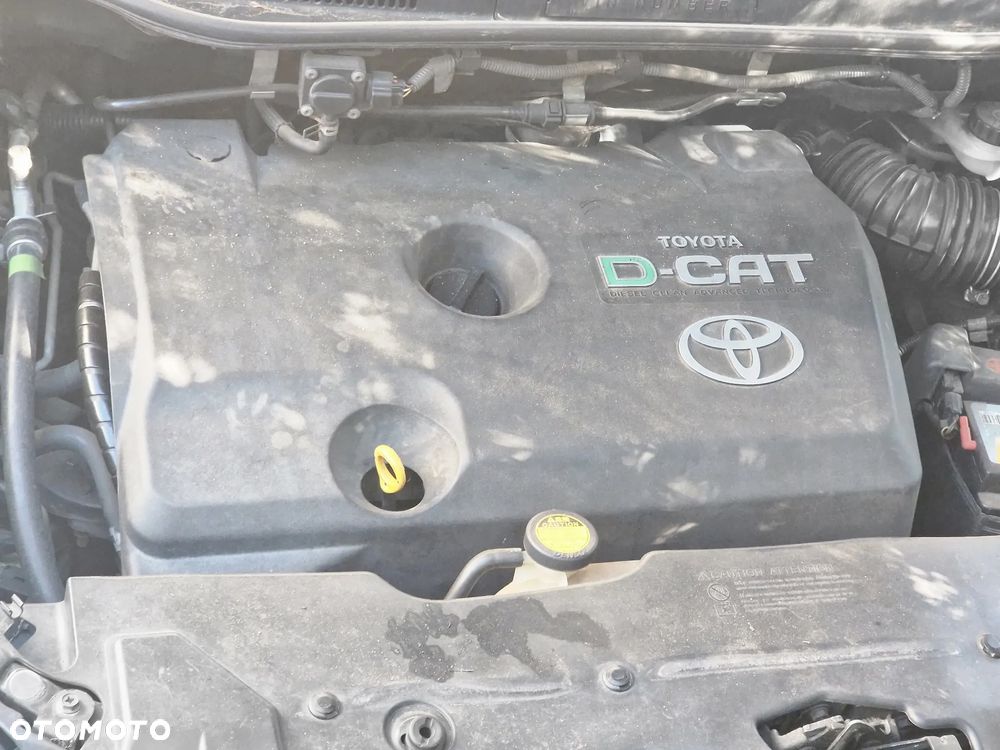 Toyota Corolla Verso 2.2 D-4D X + NAVI 7os - 12