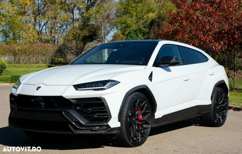 Lamborghini URUS Standard - 16