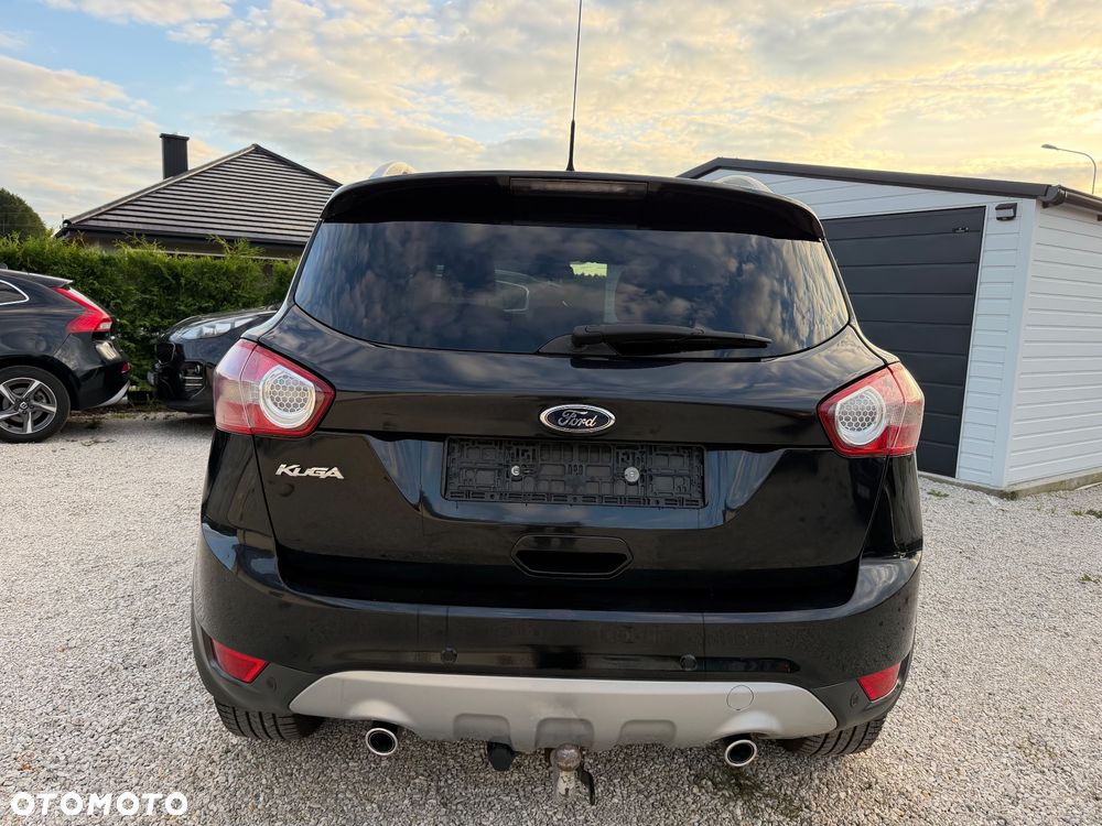 Ford Kuga 2.0 TDCi 2x4 Titanium - 15