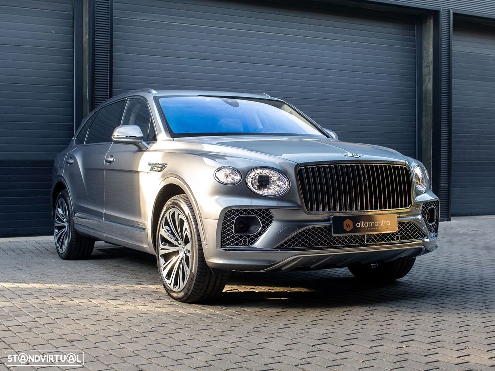 Bentley Bentayga EWB V8 Azure - 57