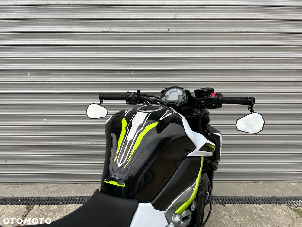 Kawasaki Z 900 - 18