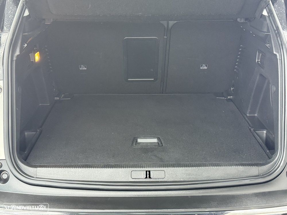 Peugeot 3008 1.2 PureTech Allure Pack EAT8 - 27