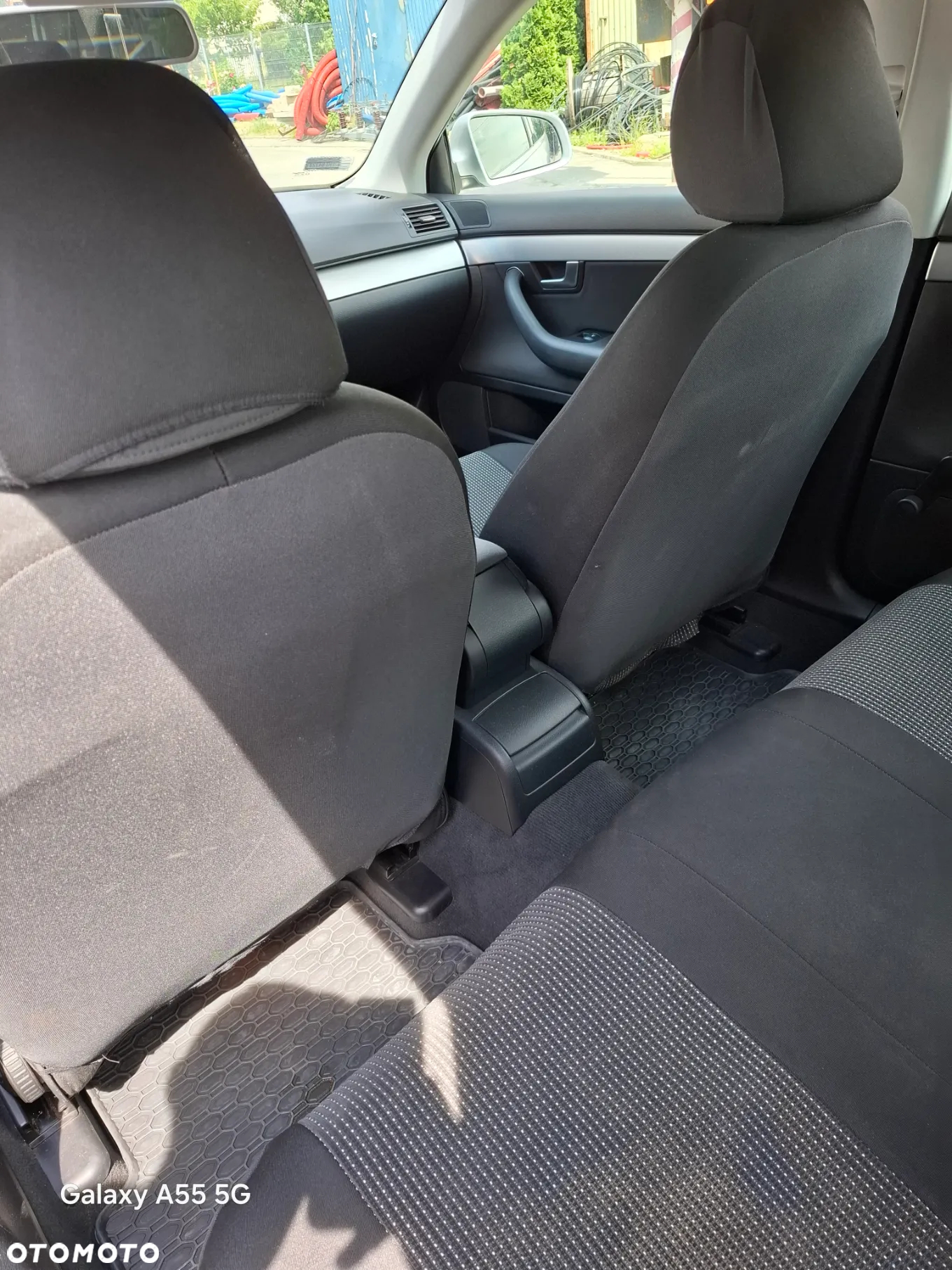 Audi A4 1.6 - 5
