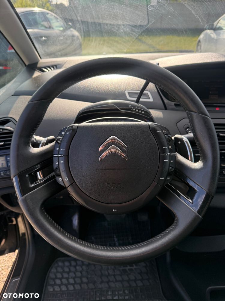 Citroën C4 Grand Picasso - 25