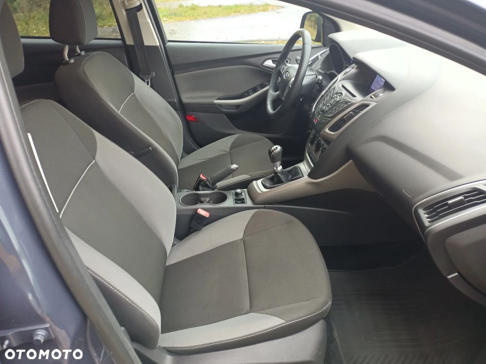 Ford Focus 1.6 TDCi DPF Start-Stopp-System Champions Edition - 16