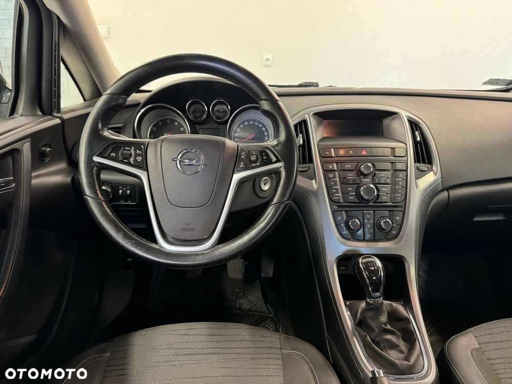 Opel Astra - 12