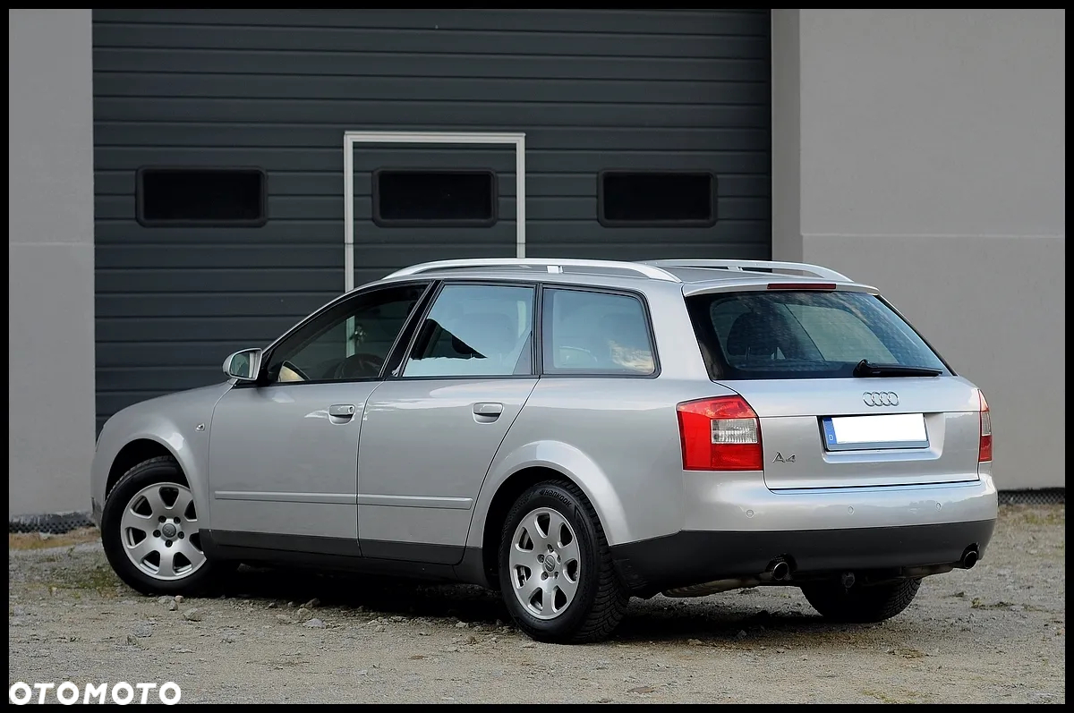 Audi A4 Avant 1.8T - 22