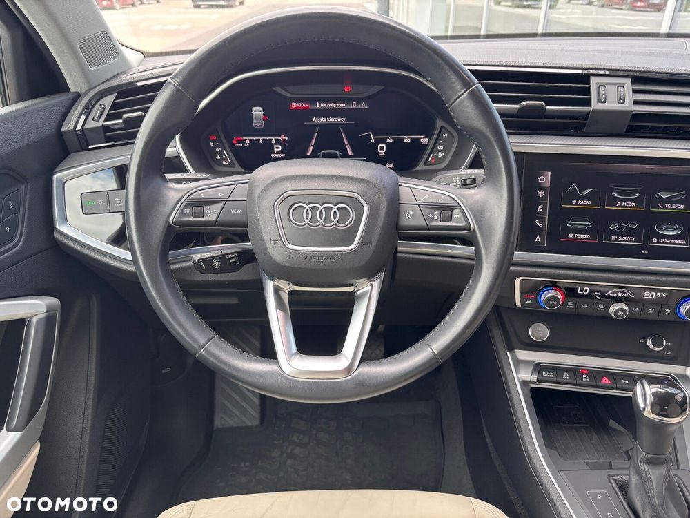 Audi Q3 - 12