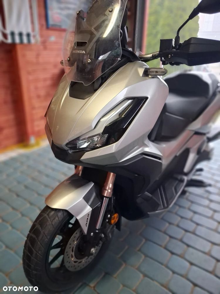 Honda ADV350 - 23