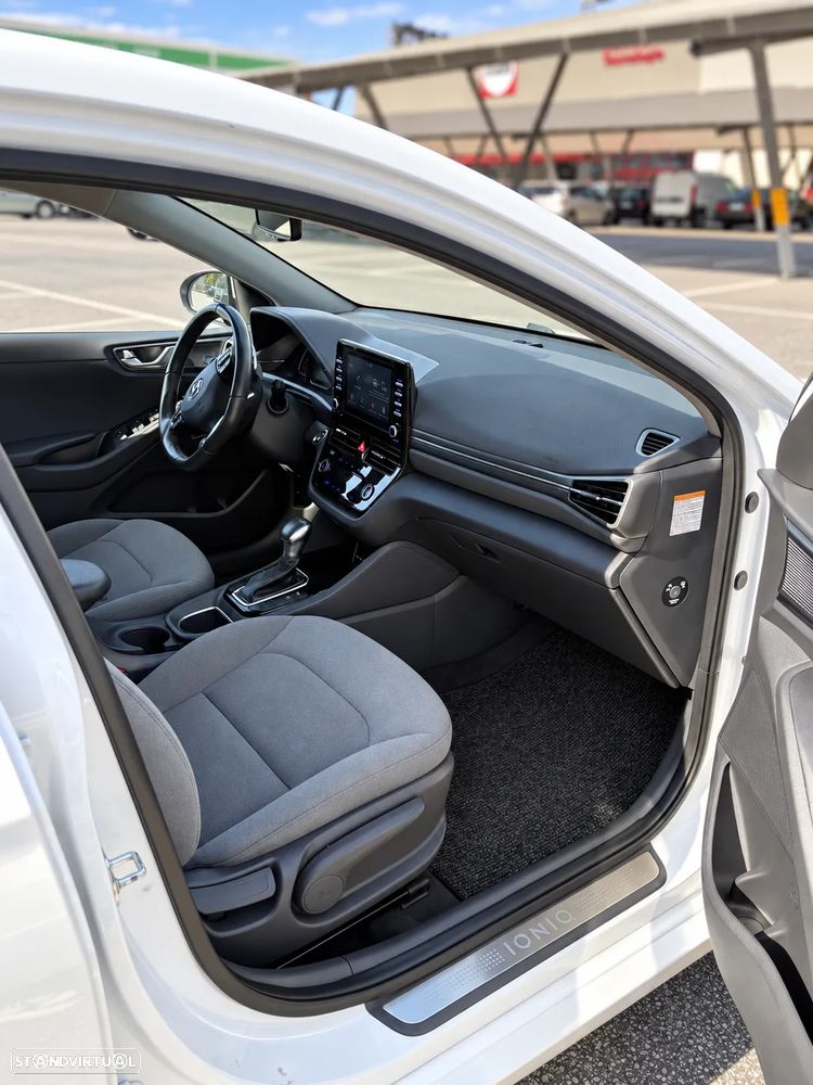 Hyundai Ioniq 1.6 GDI HEV - 10
