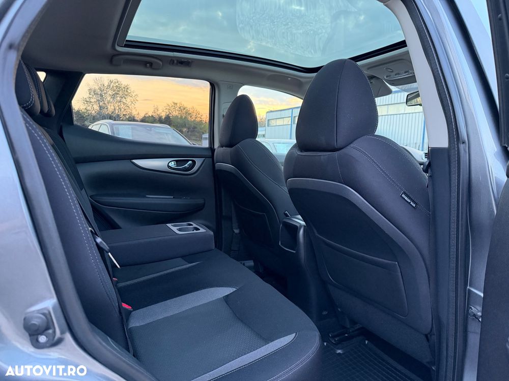 Nissan Qashqai 1.5D 114CP 2WD N-Connecta - 13