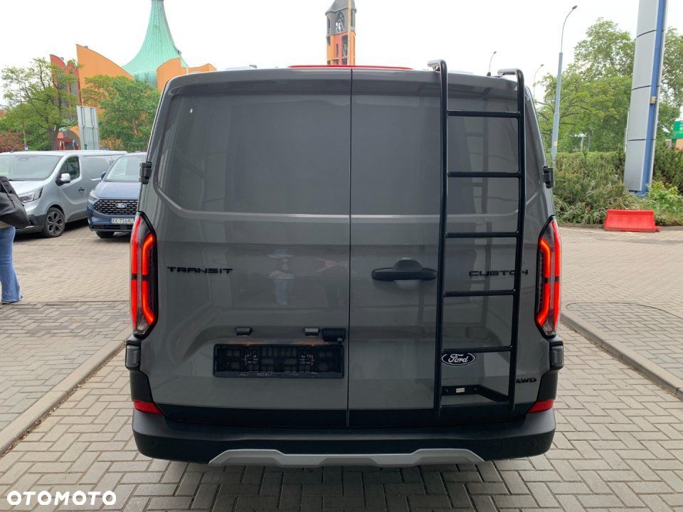 Ford Transit Custom - 4