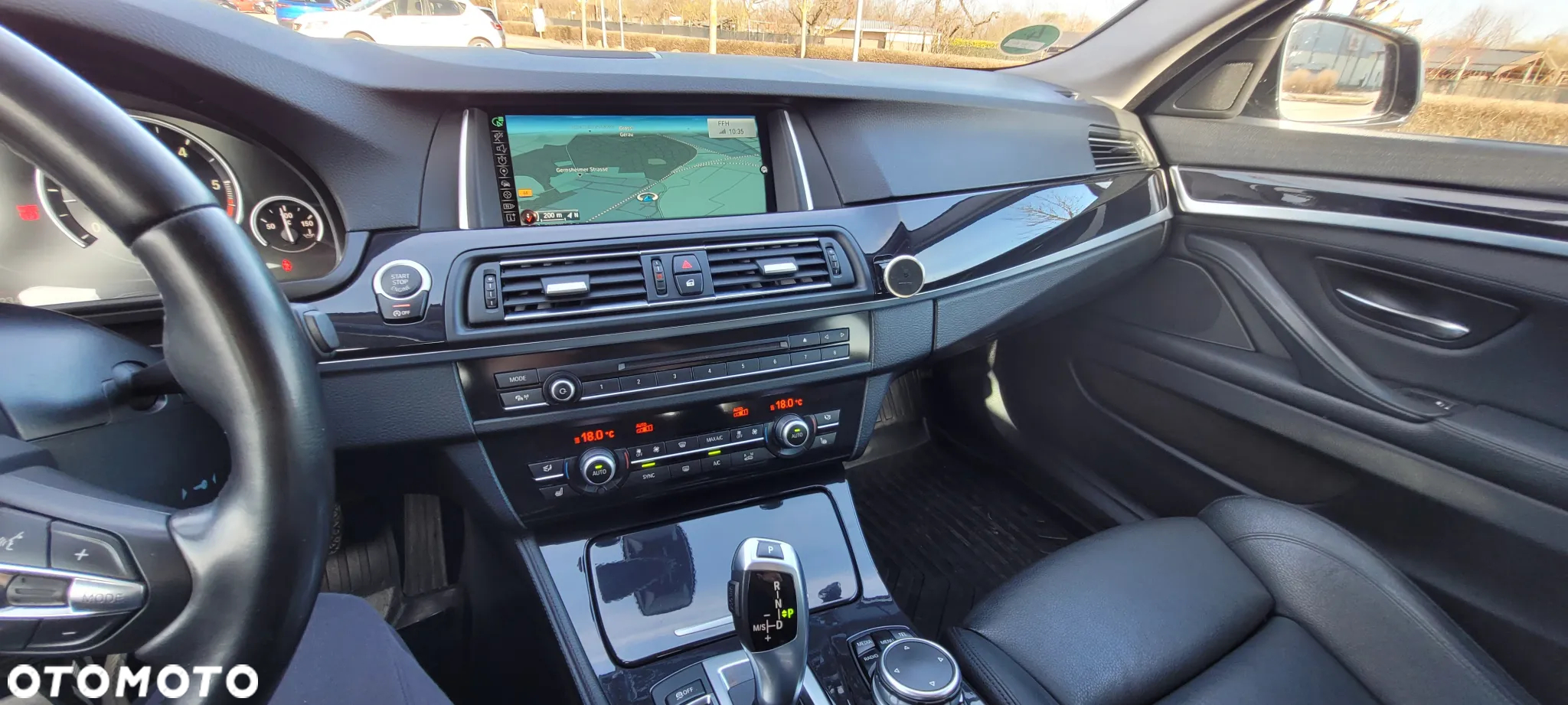 BMW Seria 5 520d xDrive - 10