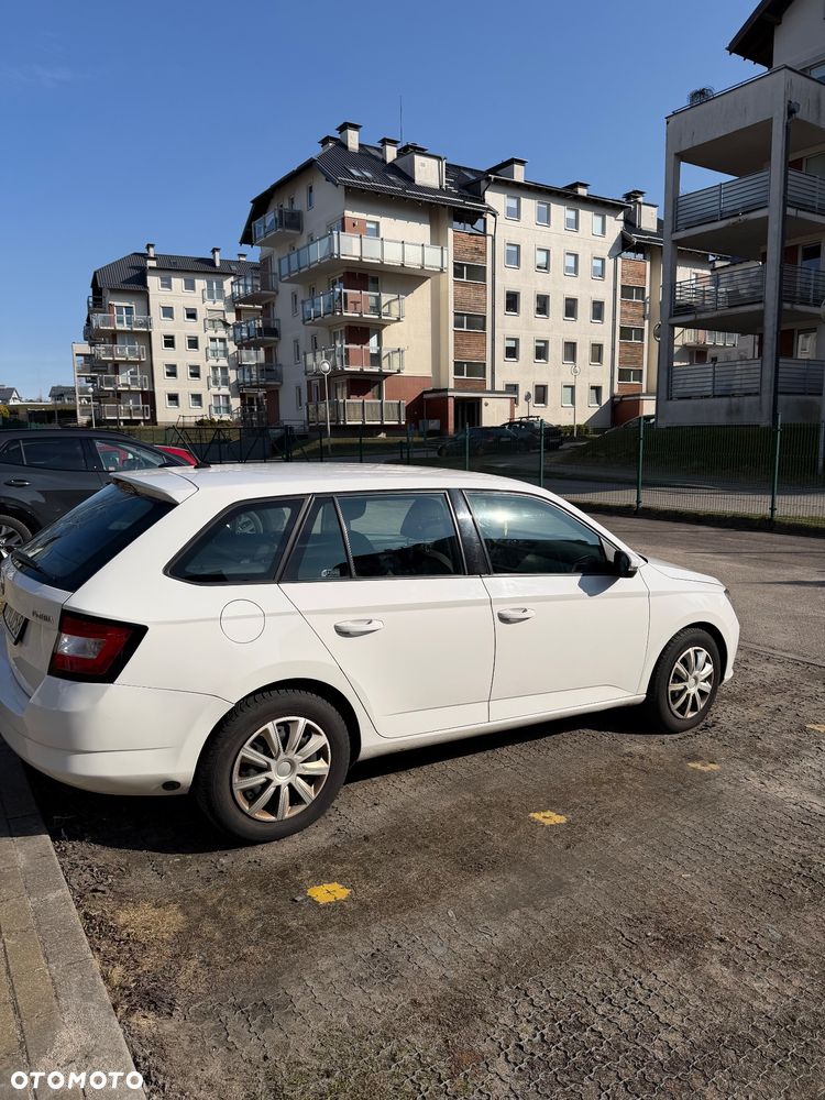 Skoda Fabia - 2