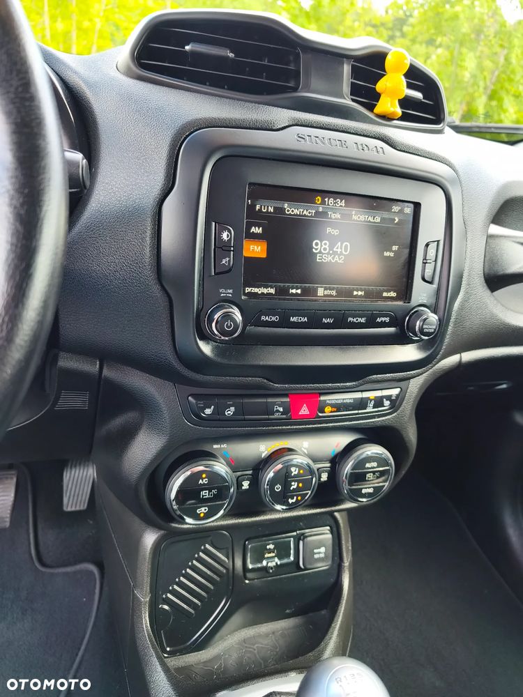 Jeep Renegade 1.4 MultiAir Limited - 26