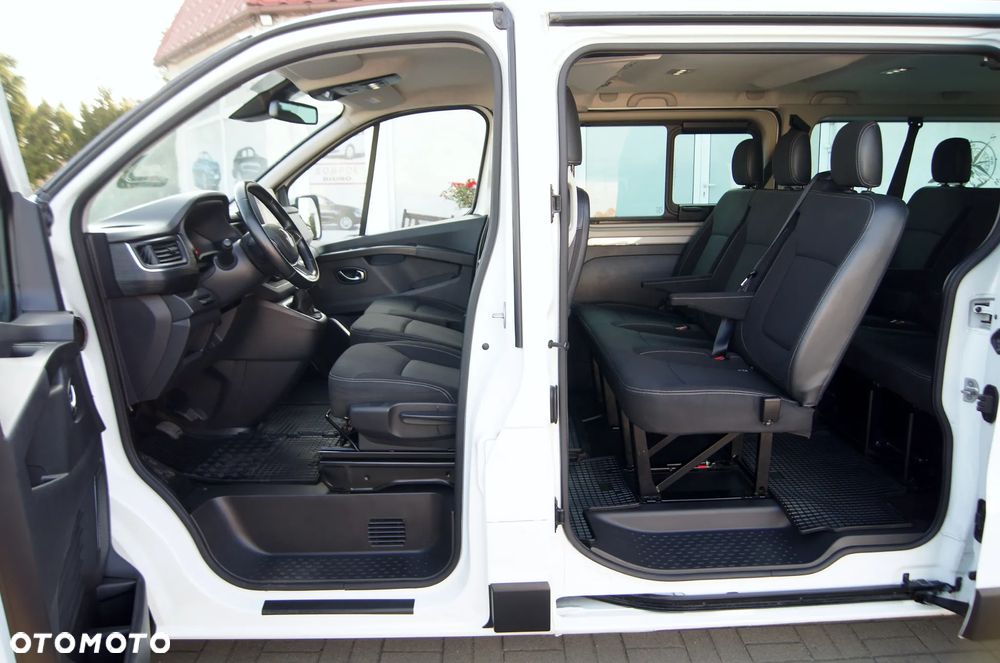 Renault Trafic - 10