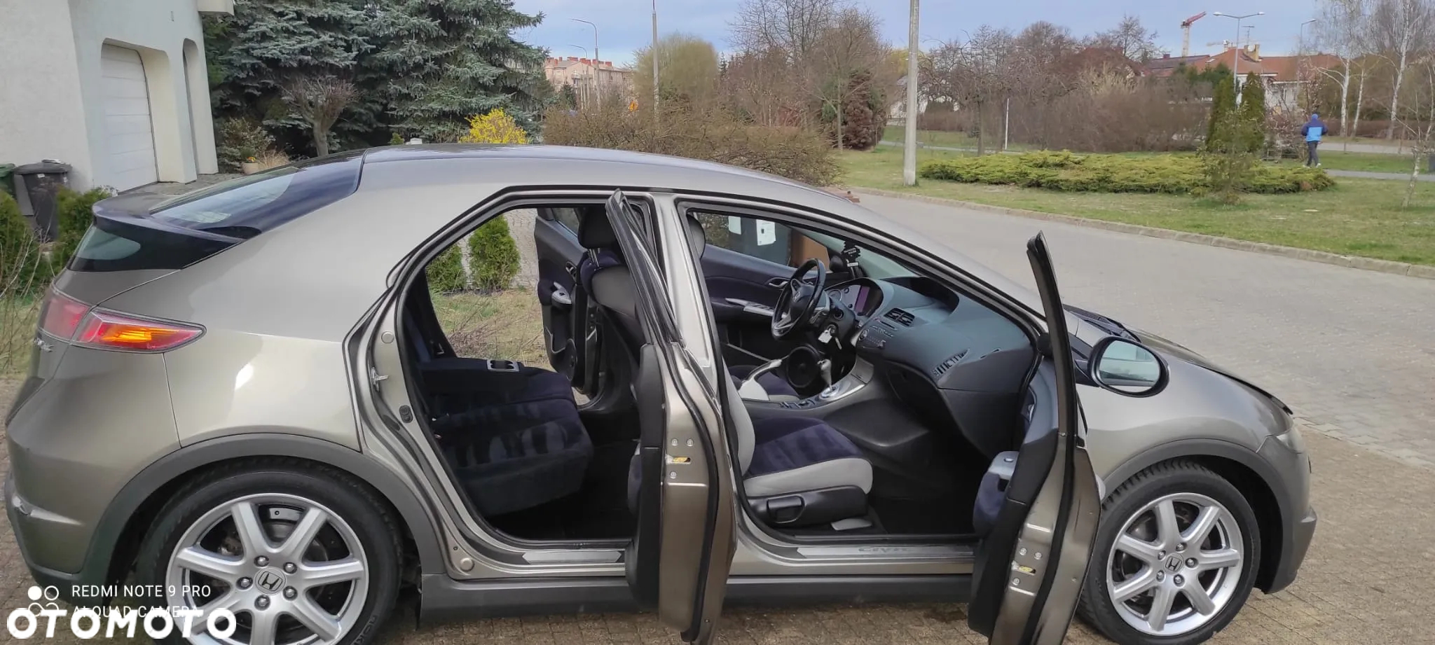 Honda Civic 1.8 Executive - 28