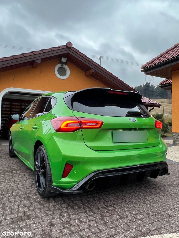 Ford Focus 2.3 EcoBoost ST X Edition - 12