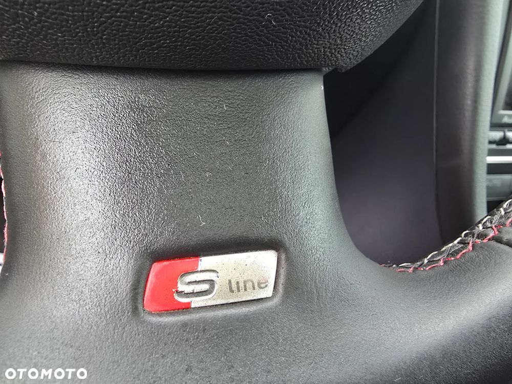 Audi A4 Avant 2.0 TDI - 31