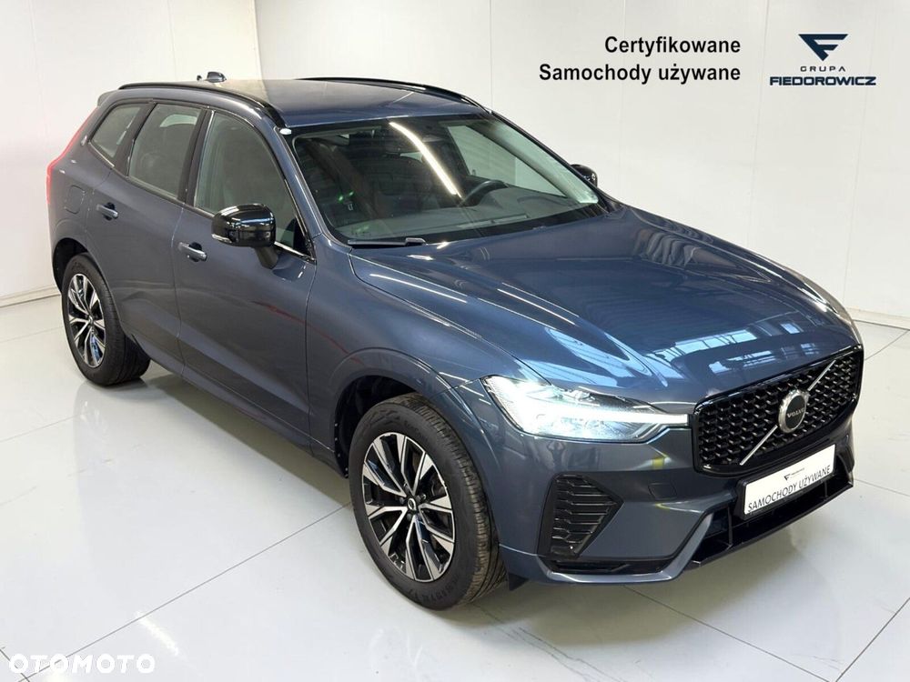 Volvo XC 60 B4 B Plus Dark - 18