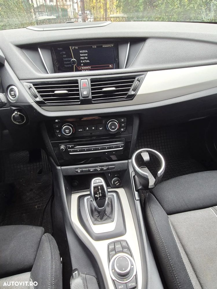 BMW X1 sDrive20i Aut. Sport Line - 10