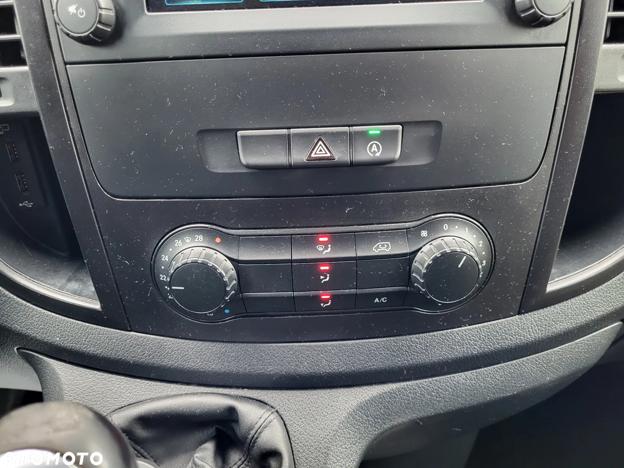 Mercedes-Benz VITO - 17