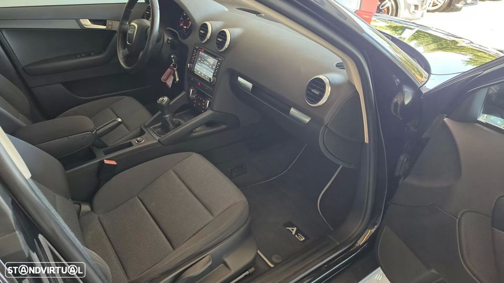 Audi A3 Sportback 2.0 TDi Attraction Business Line - 45